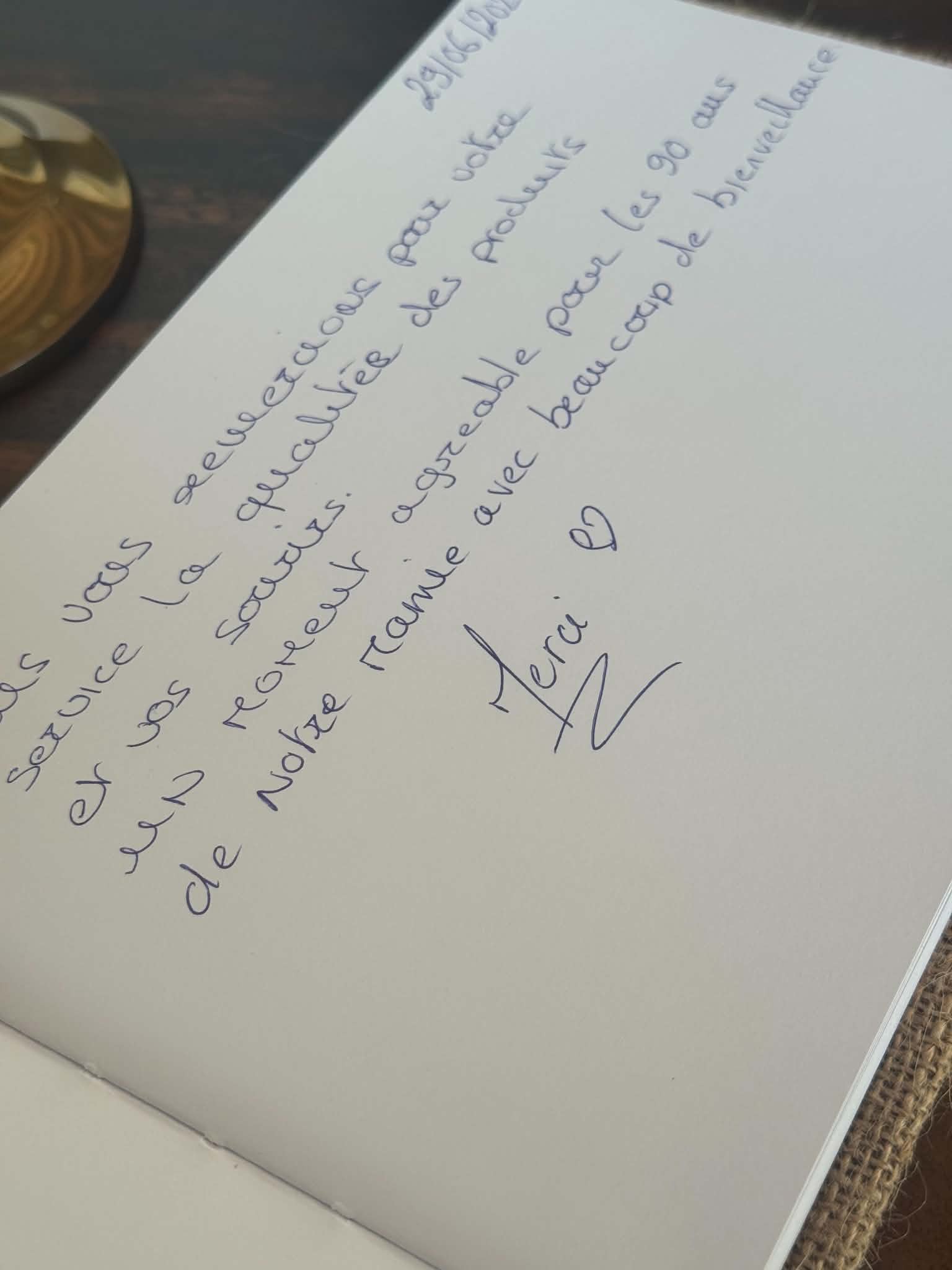 Avis livre d'or