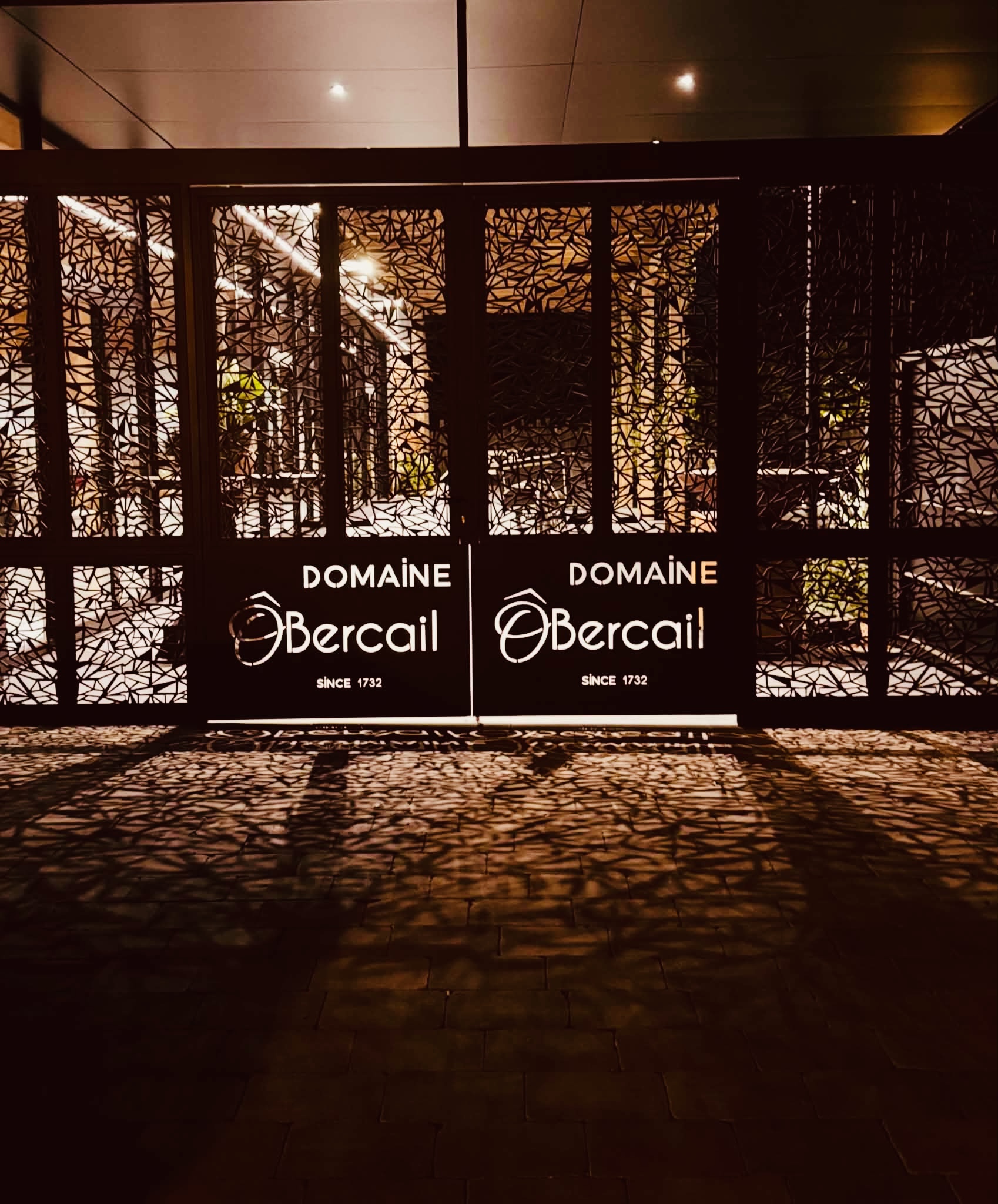 Bar et salle du Domaine Ô Bercail